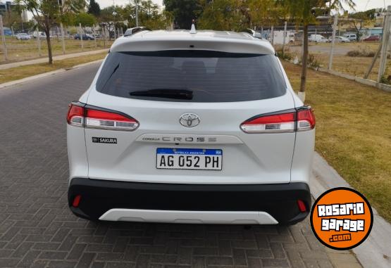 Autos - Toyota Corolla Cross xli 2023 Nafta 30000Km - En Venta