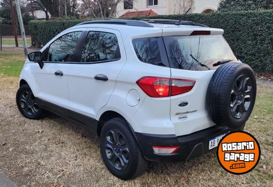 Autos - Ford Ecosport 2017 Nafta 90000Km - En Venta