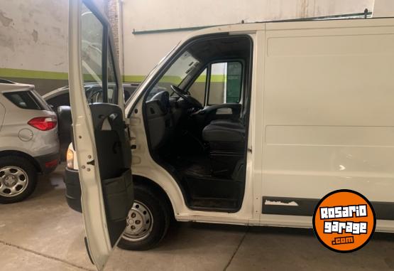 Utilitarios - Peugeot BOXER FURGON PLC 2012 Diesel 265000Km - En Venta