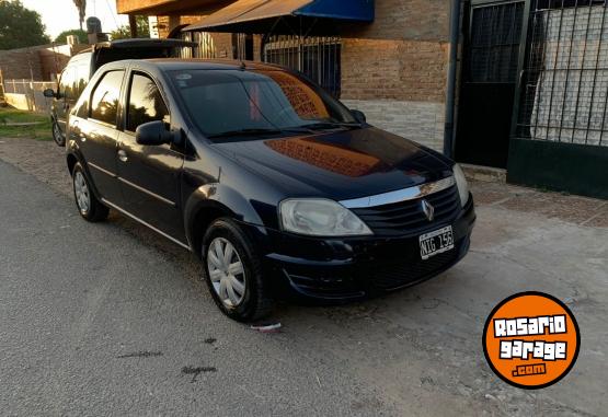 Autos - Renault Logan 2013 GNC 230000Km - En Venta