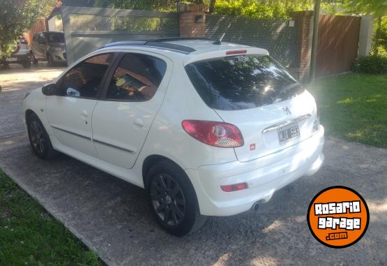 Autos - Peugeot 207 206 focus corsa clio 2013 Nafta 86500Km - En Venta