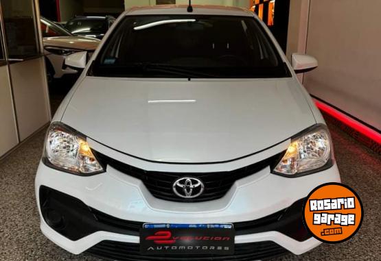 Autos - Toyota ETIOS X 2023 Nafta 60000Km - En Venta