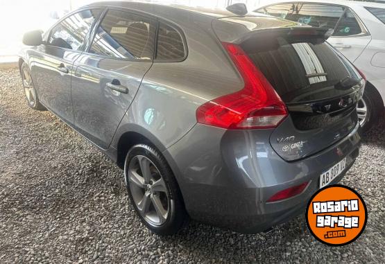 Autos - Volvo V40 T4 2017 Nafta 76301Km - En Venta