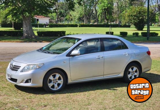 Autos - Toyota Corolla XEI automtico 2010 Nafta 365000Km - En Venta