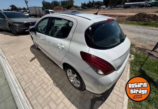 Autos - Peugeot 308 ALLURE PLUS 2018 Diesel 179000Km - En Venta