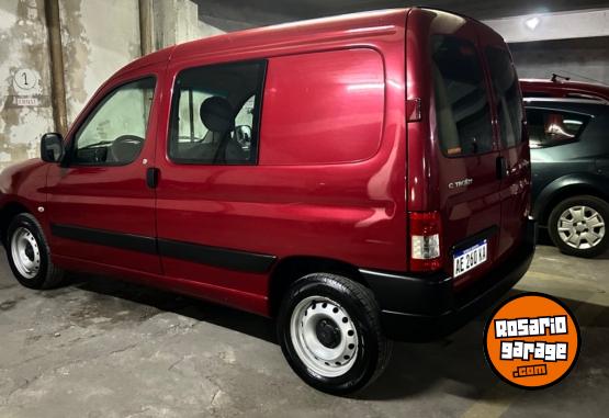 Utilitarios - Citroen Berlingo 2020 GNC 110000Km - En Venta