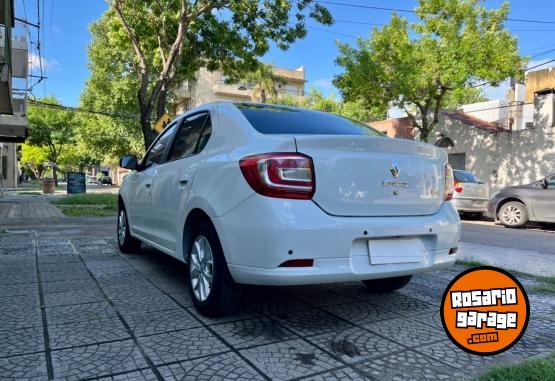 Autos - Renault Logan privilege 2017 GNC 96000Km - En Venta