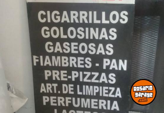 Otros - Venta de exhibidora- caramelera- cartel - En Venta