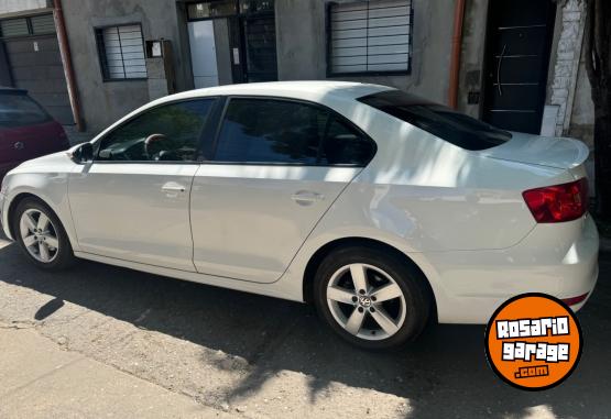 Autos - Volkswagen Vento 2013 Nafta 235000Km - En Venta