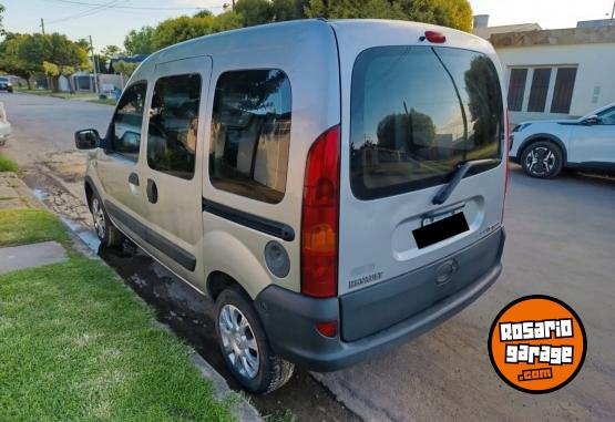 Utilitarios - Renault KANGOO 2012 GNC 296000Km - En Venta