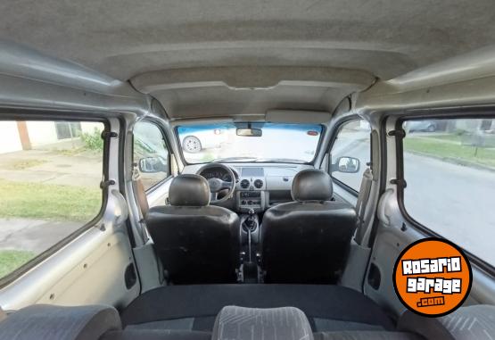 Utilitarios - Renault KANGOO 2012 GNC 296000Km - En Venta