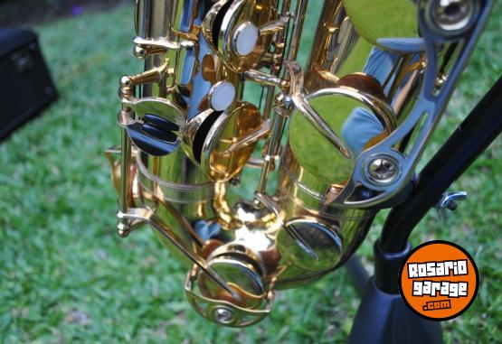 Instrumentos Musicales - VENDO SAXOFON TENOR  YAMAHA YTS 62 CON ACCESORIOS -PROFESIONAL- - En Venta