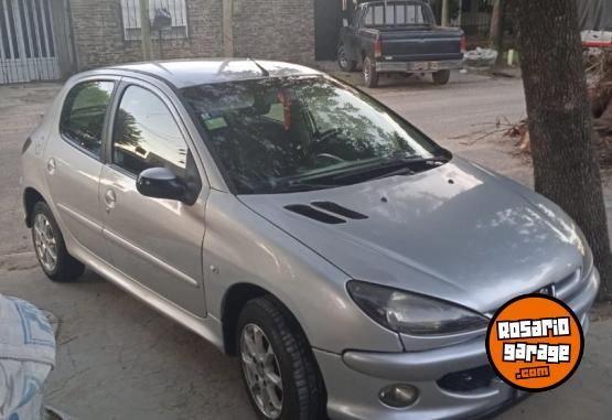 Autos - Peugeot 206 2007 Nafta 257000Km - En Venta