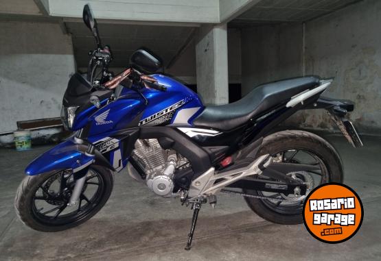 Motos - Honda CB250 twister 2022 Nafta 5000Km - En Venta