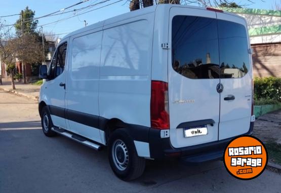 Utilitarios - Mercedes Benz Sprinter 311 V1 2021 Diesel 220000Km - En Venta