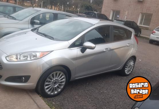 Autos - Ford Fiesta 2017 Nafta 43800Km - En Venta