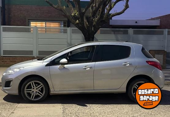 Autos - Peugeot 308 2012 Nafta 135000Km - En Venta