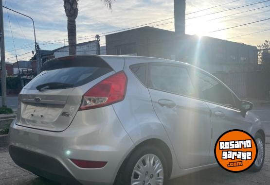 Autos - Ford Fiesta S 2015 Nafta 99000Km - En Venta