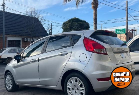 Autos - Ford Fiesta S 2015 Nafta 99000Km - En Venta