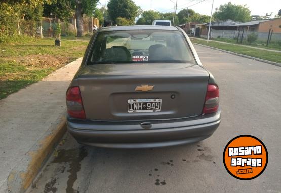 Autos - Chevrolet Corsa classic 2010 GNC 111111Km - En Venta