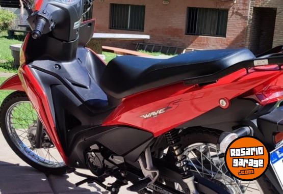 Motos - Honda 110s 2022 Nafta 11700Km - En Venta