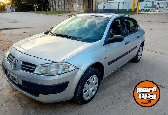 Autos - Renault Megane 2 Confort 2010 Nafta 280000Km - En Venta