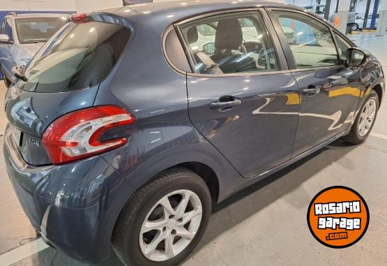 Autos - Peugeot 208 ALLURE MT 2016 Nafta 92000Km - En Venta