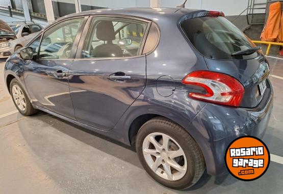 Autos - Peugeot 208 ALLURE MT 2016 Nafta 92000Km - En Venta