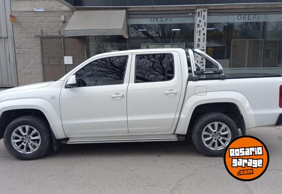 Camionetas - Volkswagen Amarok 2020 Diesel 124000Km - En Venta