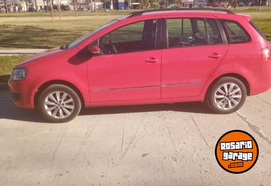 Autos - Volkswagen Suran Highline 2012 Nafta 190Km - En Venta