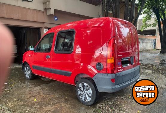 Utilitarios - Renault Kangoo Familiar 2014 GNC 97000Km - En Venta