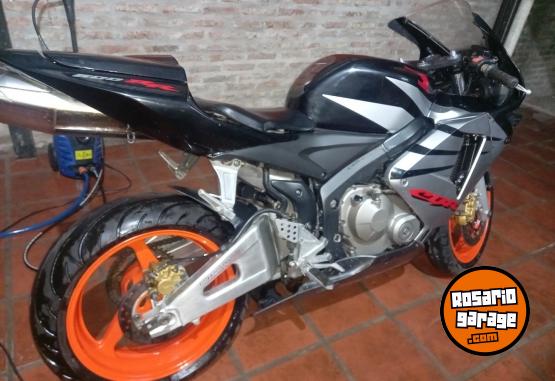 Motos - Honda Cbr 600 rr 2004 Nafta 45000Km - En Venta