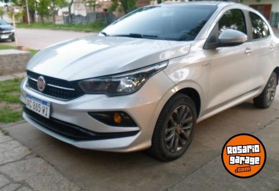 Autos - Fiat cronos 1.3 drive 2018 Nafta 88700Km - En Venta