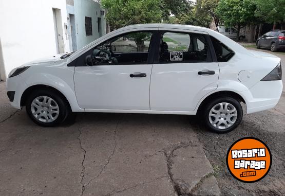 Autos - Ford Fiesta max 2013 Nafta 68000Km - En Venta