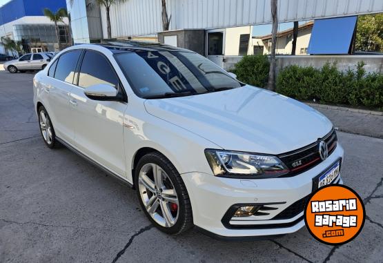 Autos - Volkswagen Vento 2.0tsi GLI 2017 Nafta 135000Km - En Venta