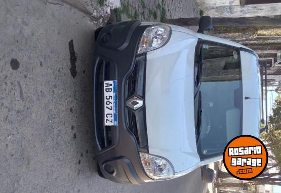 Utilitarios - Renault Kangoo 2017 GNC 132000Km - En Venta