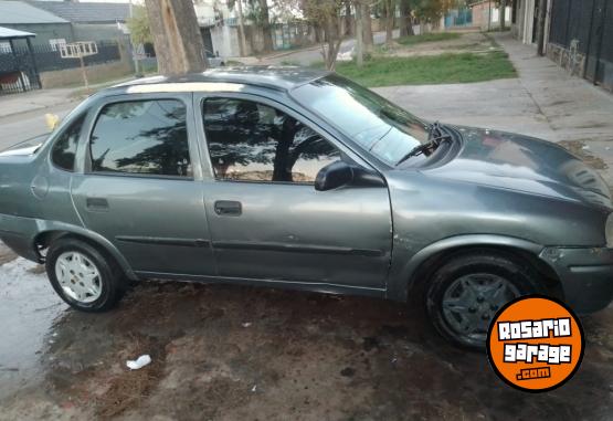 Autos - Chevrolet Corsa 1999 GNC 200Km - En Venta