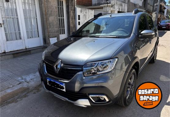 Autos - Renault Sandero stepway intense 2023 Nafta 6800Km - En Venta