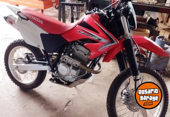 Motos - Honda Tornado 2014 Nafta 3500Km - En Venta