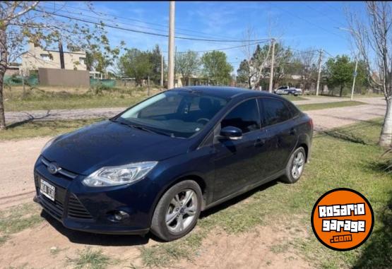 Autos - Ford Focus 2014 1.6 2014 Nafta 122000Km - En Venta