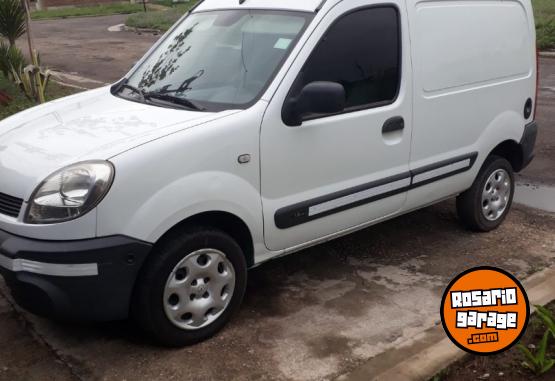 Utilitarios - Renault Kangoo 2012 GNC 200000Km - En Venta