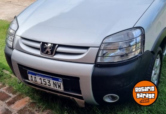 Utilitarios - Peugeot Partner Patagonica 2016 Diesel 88000Km - En Venta