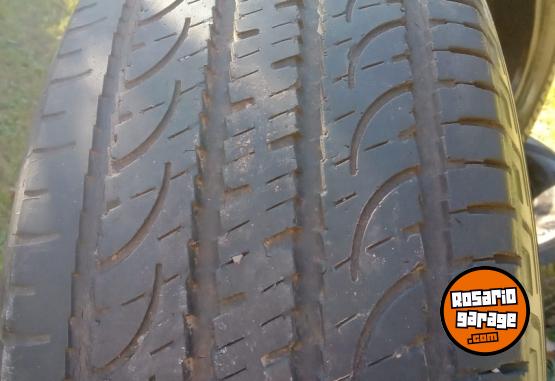 Accesorios para Autos - Cubierta Yokohama Geolandar 245/65R17 - En Venta