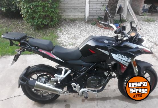 Motos - Benelli Trk 251 2022 Nafta 6000Km - En Venta