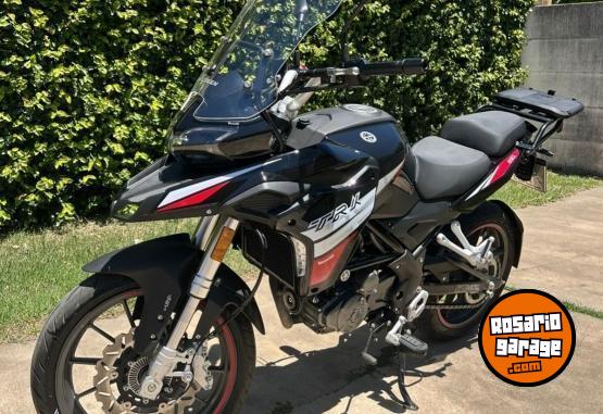 Motos - Benelli Trk 251 2022 Nafta 6000Km - En Venta