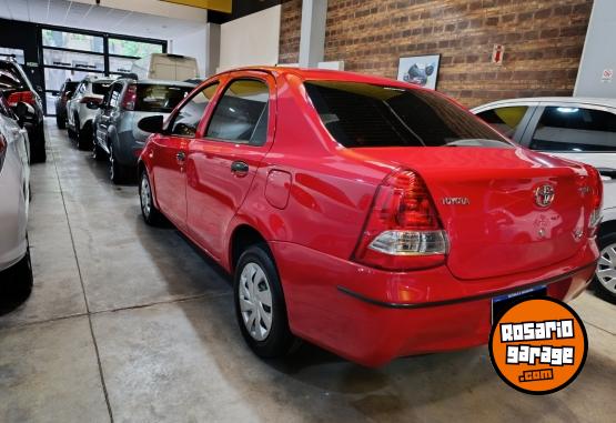 Autos - Toyota Etios 1.5 X 4P 2019 Nafta 66000Km - En Venta