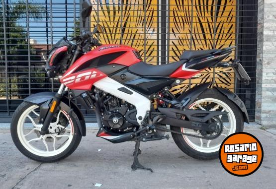 Motos - Bajaj Rouser ns 200 2022 Nafta 8000Km - En Venta