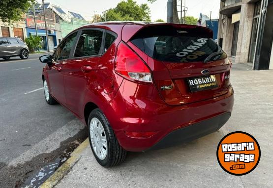 Autos - Ford Fiesta 2015 Nafta 93000Km - En Venta