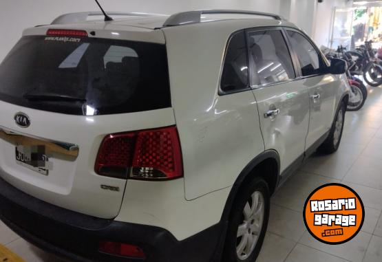 Camionetas - Kia Sorento 2013 Diesel 180000Km - En Venta