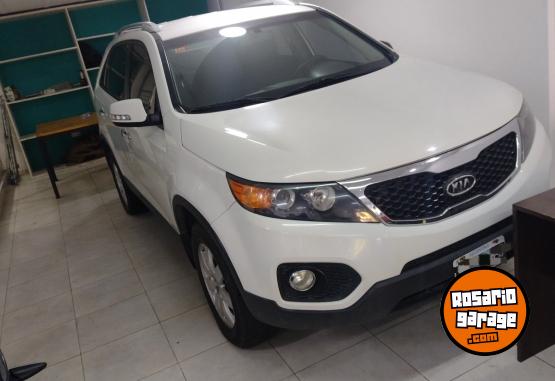 Camionetas - Kia Sorento 2013 Diesel 180000Km - En Venta